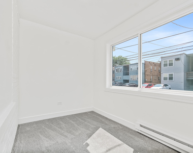 8914 Lamon Avenue - Photo Thumbnail 7