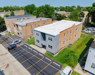 8914 Lamon Avenue - Photo Thumbnail 11