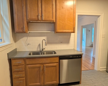 920 Judson Avenue - Photo Thumbnail 8