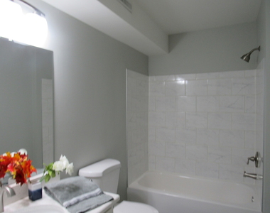 255 W Treehouse Lane - Photo Thumbnail 15