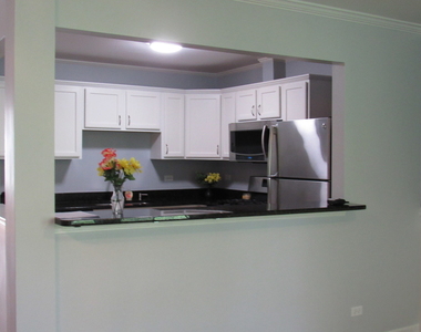 255 W Treehouse Lane - Photo Thumbnail 7