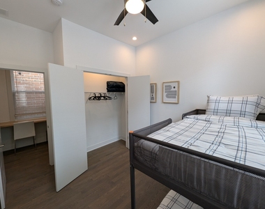 2120 W Belmont Avenue - Photo Thumbnail 8