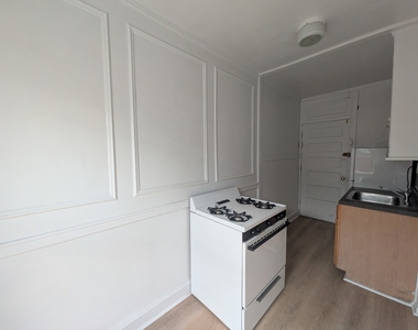 3310 W Schubert Avenue - Photo Thumbnail 7