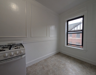 3312 W Schubert Avenue - Photo Thumbnail 7