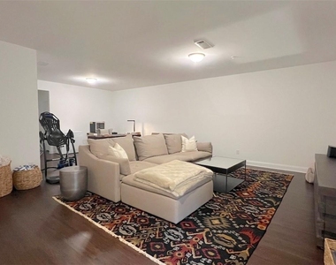6735 Encore Boulevard - Photo Thumbnail 27