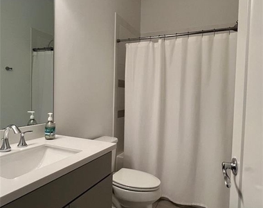 6735 Encore Boulevard - Photo Thumbnail 30