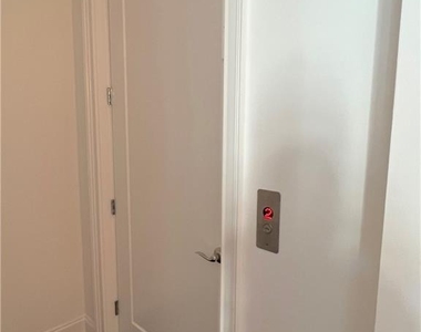 6735 Encore Boulevard - Photo Thumbnail 6