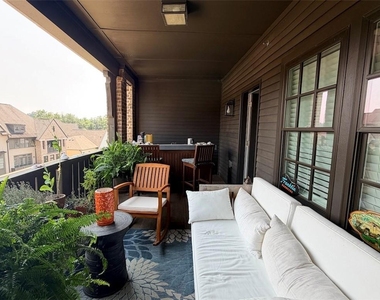 6735 Encore Boulevard - Photo Thumbnail 15