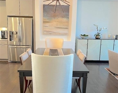6735 Encore Boulevard - Photo Thumbnail 11