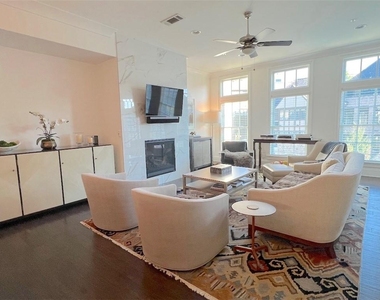 6735 Encore Boulevard - Photo Thumbnail 9