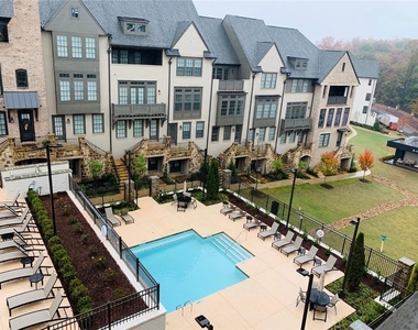 6735 Encore Boulevard - Photo Thumbnail 39