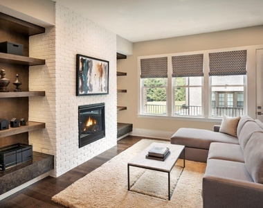 6735 Encore Boulevard - Photo Thumbnail 43