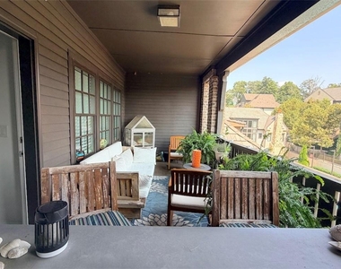 6735 Encore Boulevard - Photo Thumbnail 16