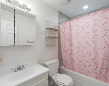 3354 W Wilson Avenue - Photo Thumbnail 8