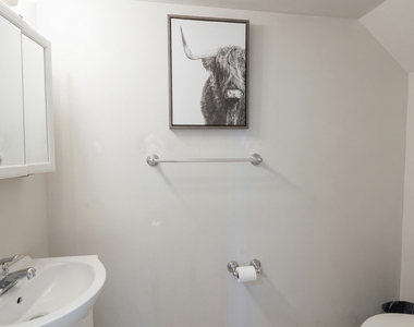 2048 W Touhy Avenue - Photo Thumbnail 10