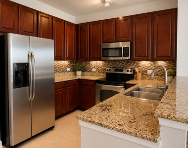 1629 S Prairie Avenue - Photo Thumbnail 2