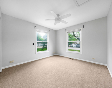 98 Willow Parkway - Photo Thumbnail 10