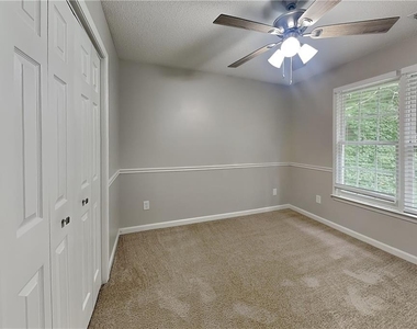 360 Warrenton Drive - Photo Thumbnail 14