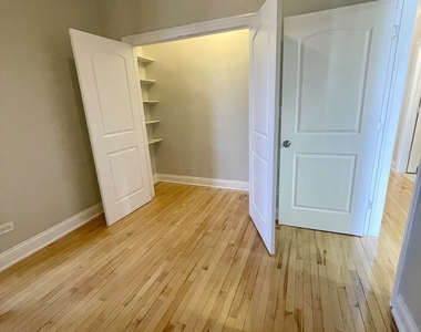 469 E Bowen Avenue - Photo Thumbnail 8