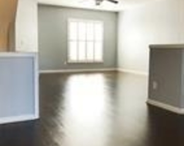 4003 Howell Park Road - Photo Thumbnail 5