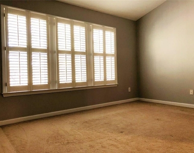 4003 Howell Park Road - Photo Thumbnail 11