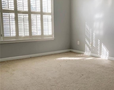 4003 Howell Park Road - Photo Thumbnail 15