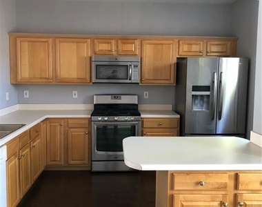 4003 Howell Park Road - Photo Thumbnail 7