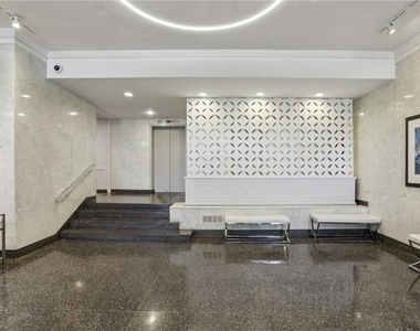 3060 Pharr Court N - Photo Thumbnail 11