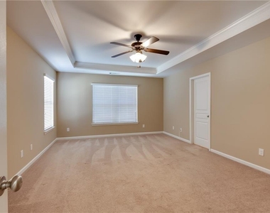 7245 Rocking Horse Lane - Photo Thumbnail 16