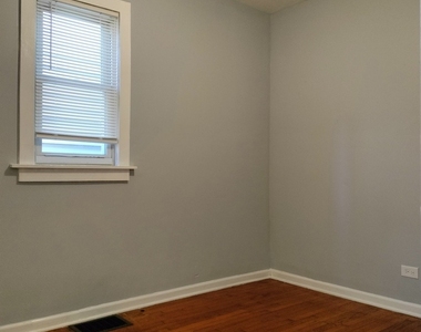 11142 S Eggleston Avenue - Photo Thumbnail 13