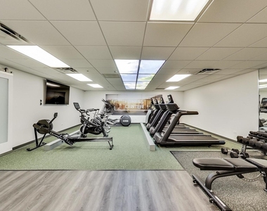 720 W Randolph Street - Photo Thumbnail 22