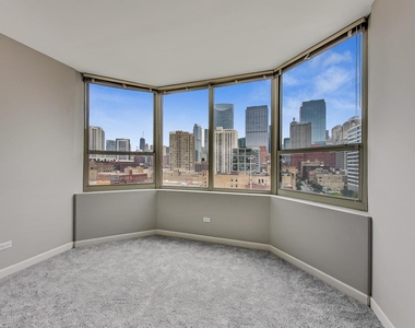 720 W Randolph Street - Photo Thumbnail 14