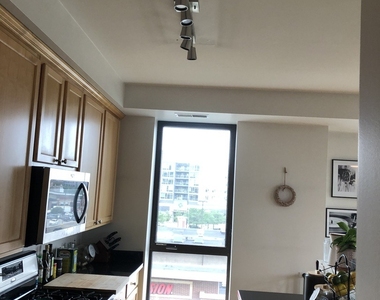 343 W Old Town Court - Photo Thumbnail 12