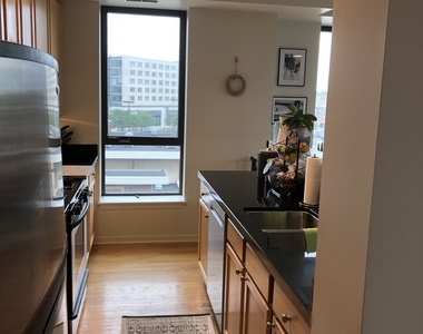 343 W Old Town Court - Photo Thumbnail 13