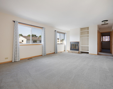717 Whitesail Drive - Photo Thumbnail 6