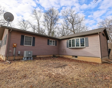 55 Fair Oaks Drive - Photo Thumbnail 2