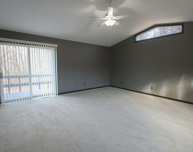 55 Fair Oaks Drive - Photo Thumbnail 13