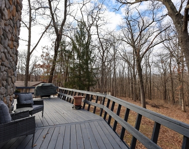 55 Fair Oaks Drive - Photo Thumbnail 8