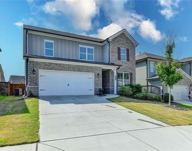 3335 Fall Branch Lane - Photo Thumbnail 1