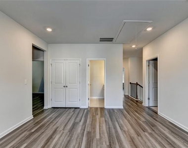 3335 Fall Branch Lane - Photo Thumbnail 18