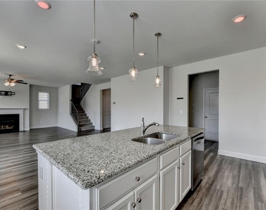 3335 Fall Branch Lane - Photo Thumbnail 14