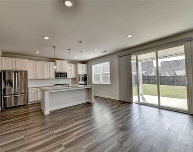3335 Fall Branch Lane - Photo Thumbnail 10
