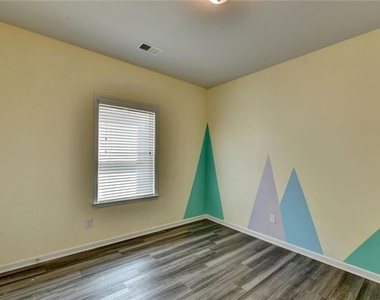 3335 Fall Branch Lane - Photo Thumbnail 24