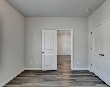 3335 Fall Branch Lane - Photo Thumbnail 20