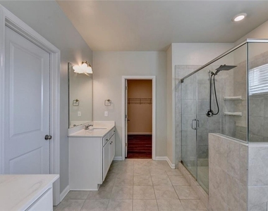 3335 Fall Branch Lane - Photo Thumbnail 33