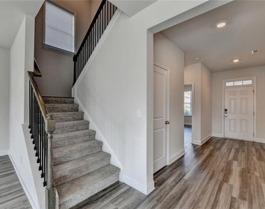 3335 Fall Branch Lane - Photo Thumbnail 15