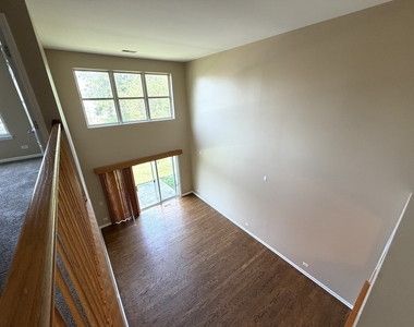 3257 Cool Springs Court - Photo Thumbnail 7