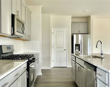 4249 Tin Hare Lane - Photo Thumbnail 4