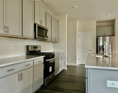4249 Tin Hare Lane - Photo Thumbnail 3