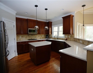 3022 Canton Pines Place - Photo Thumbnail 6